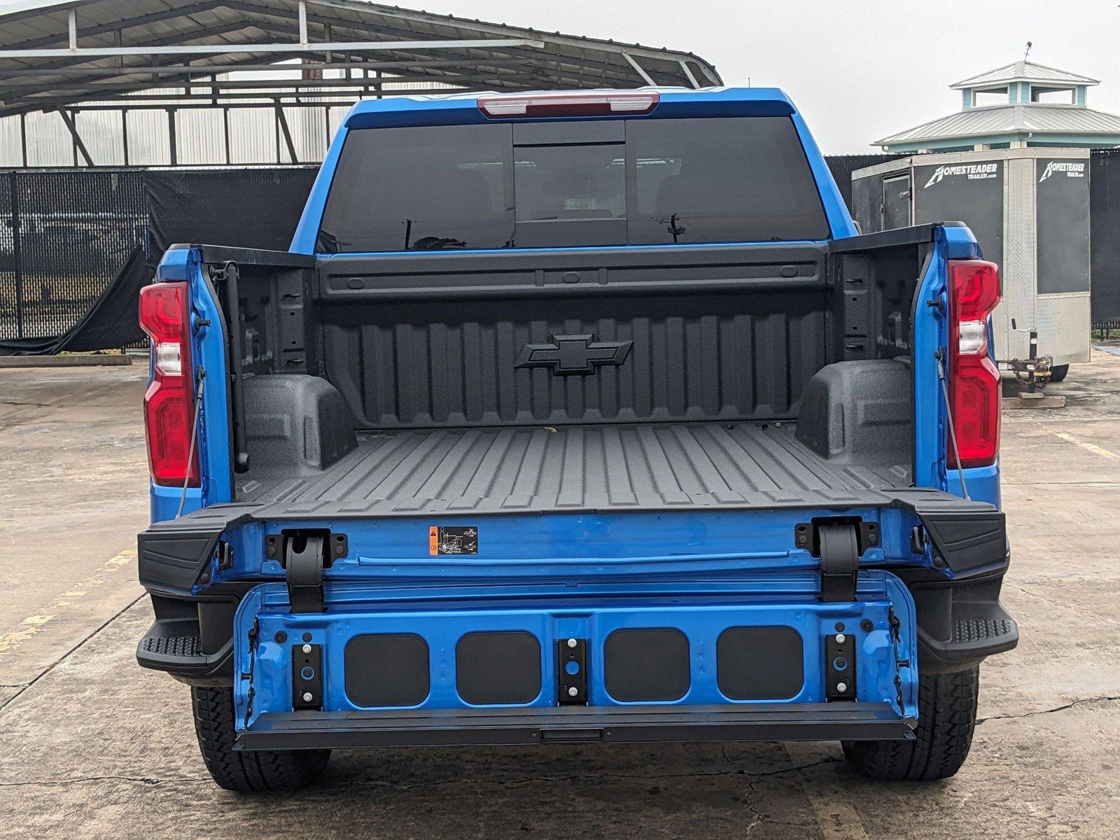 2025 Chevrolet Silverado 1500 Vehicle Photo in HOUSTON, TX 77034-5009