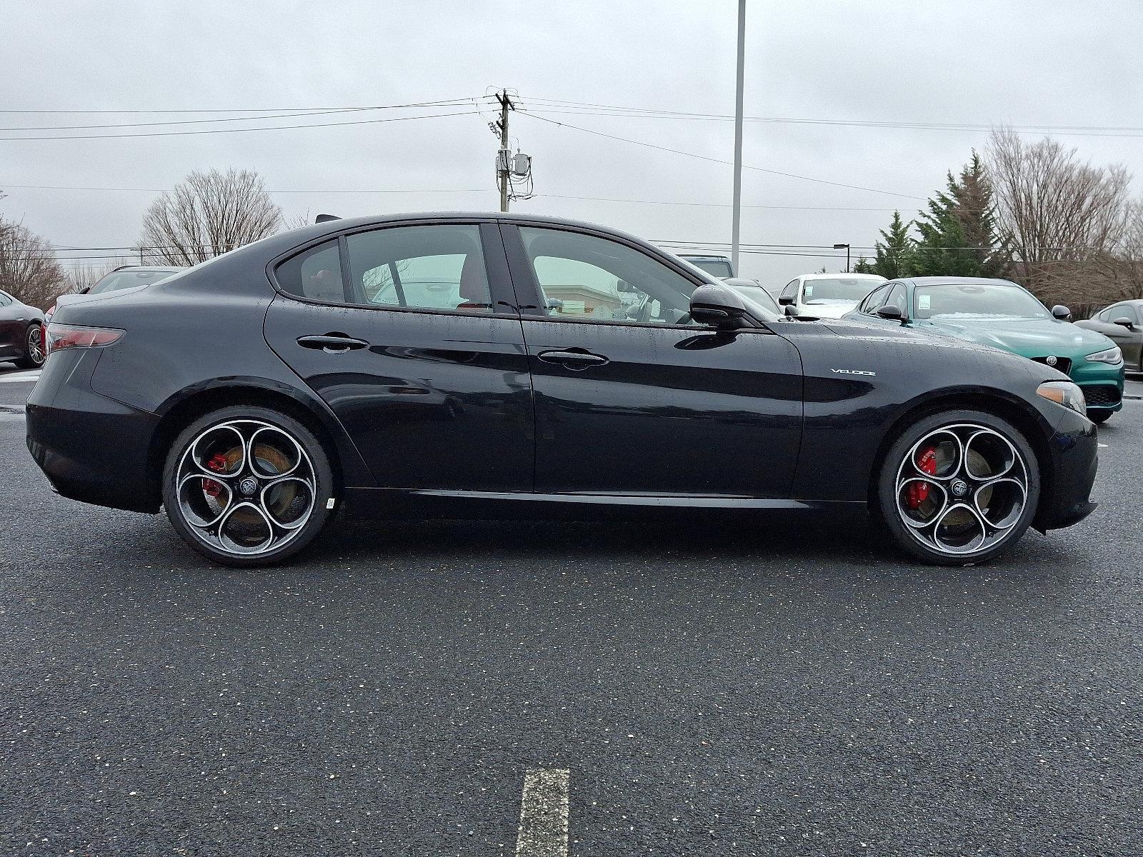 2025 Alfa Romeo Giulia Vehicle Photo in Mechanicsburg, PA 17050