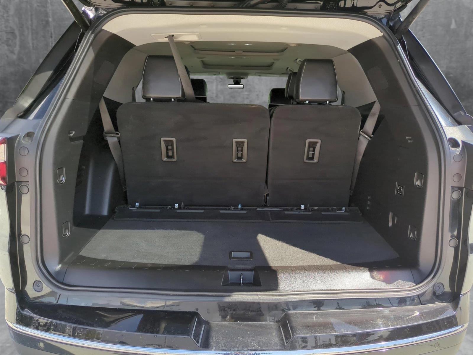 2020 Chevrolet Traverse Vehicle Photo in Pembroke Pines, FL 33027