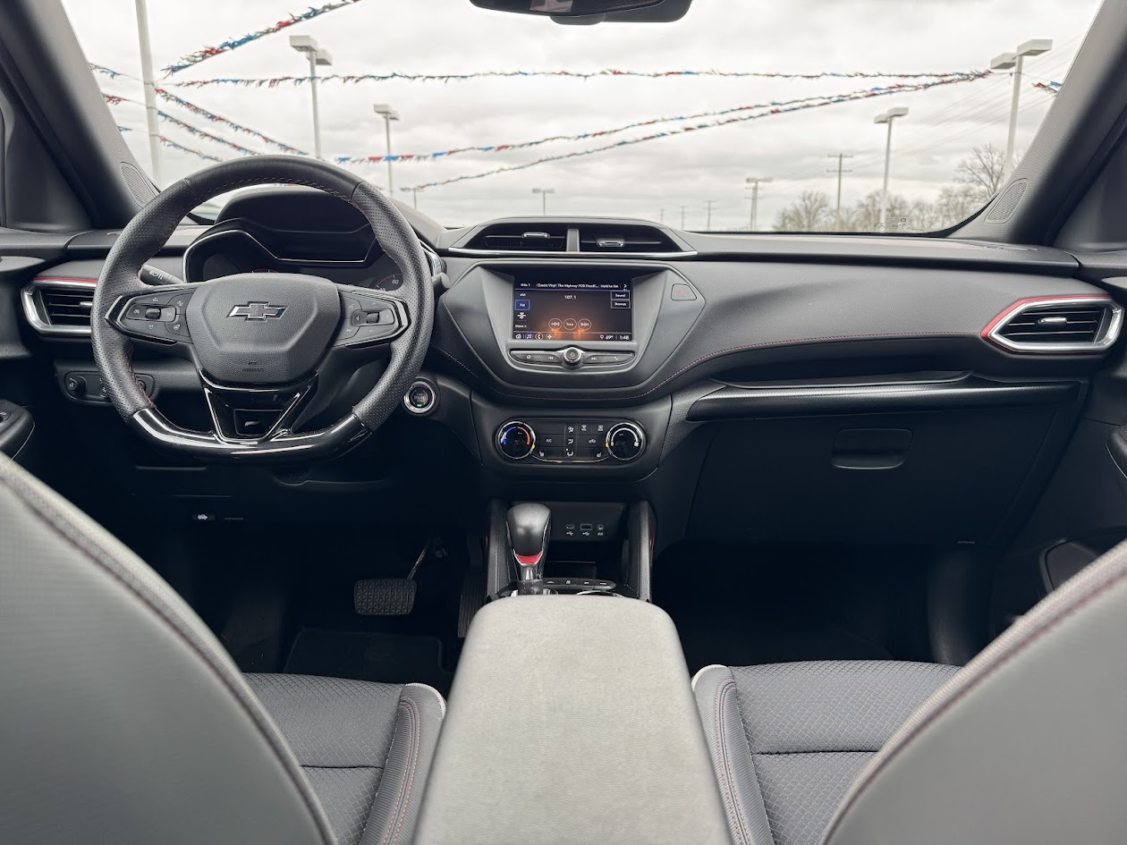 2022 Chevrolet Trailblazer Vehicle Photo in BOONVILLE, IN 47601-9633