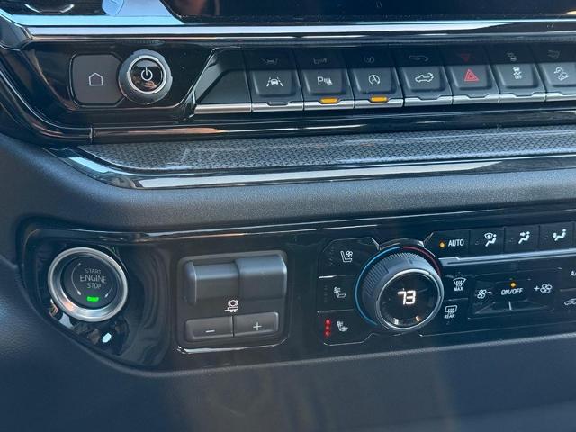 2025 Chevrolet Silverado 1500 Vehicle Photo in COLUMBIA, MO 65203-3903