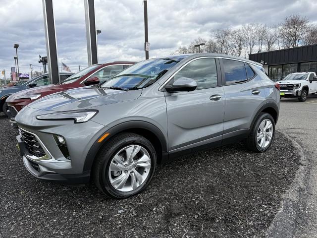 2025 Buick Encore GX Vehicle Photo in CHICOPEE, MA 01020-5001