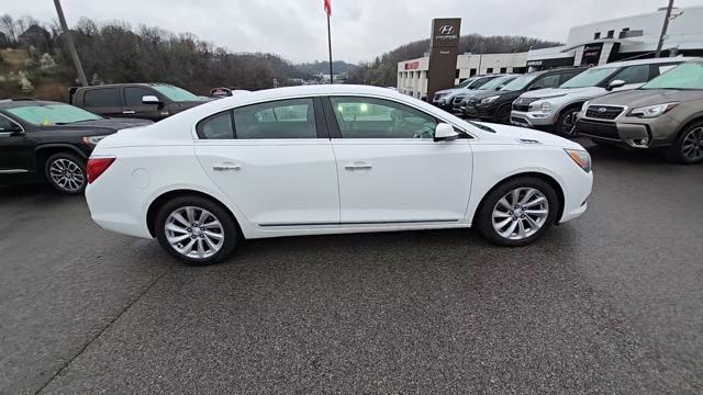 2016 Buick LaCrosse Vehicle Photo in Pleasant Hills, PA 15236