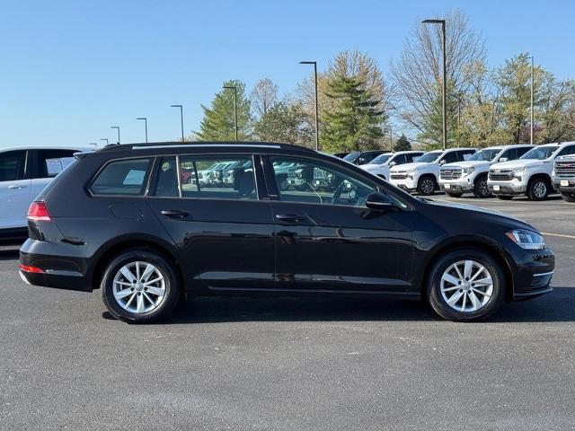 2019 Volkswagen Golf SportWagen Vehicle Photo in COLUMBIA, MO 65203-3903