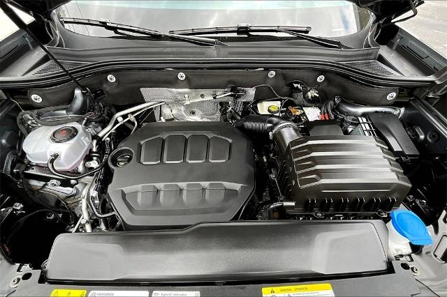 2024 Volkswagen Atlas Vehicle Photo in San Antonio, TX 78230