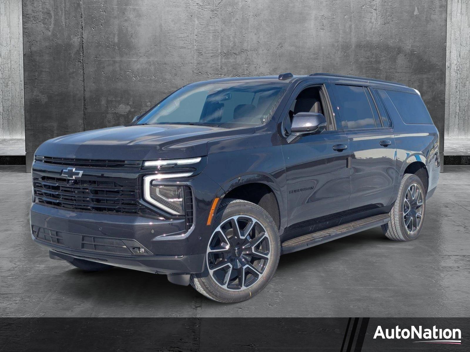 2025 Chevrolet Suburban Vehicle Photo in PEMBROKE PINES, FL 33024-6534