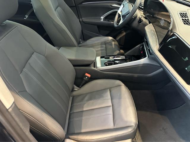 2025 Audi Q5 Vehicle Photo in HOUSTON, TX 77090