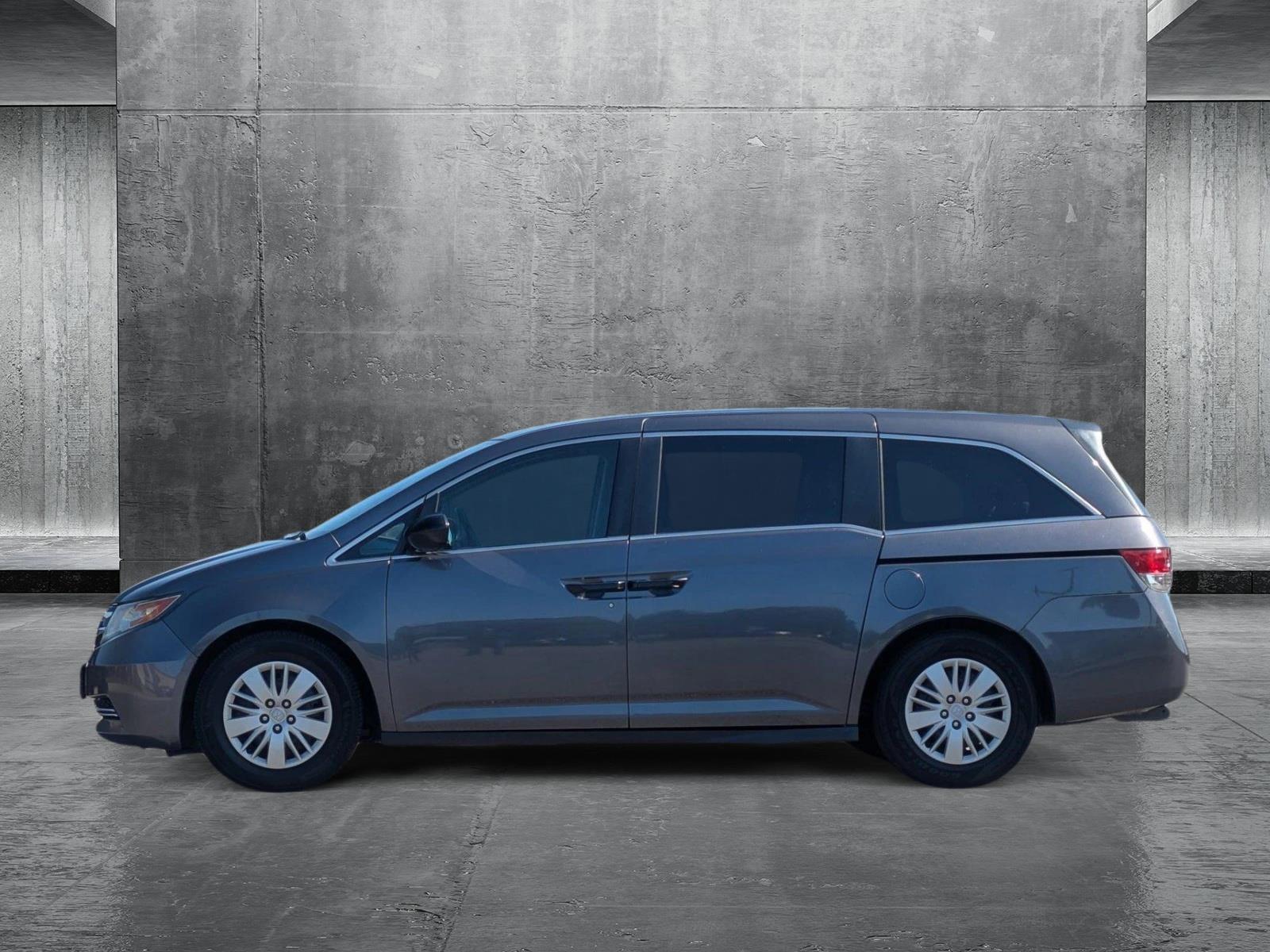 2015 Honda Odyssey Vehicle Photo in Valencia, CA 91355-1794
