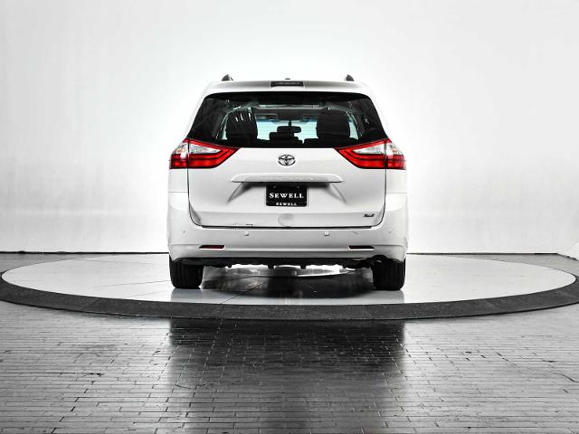 2016 Toyota Sienna Vehicle Photo in DALLAS, TX 75235