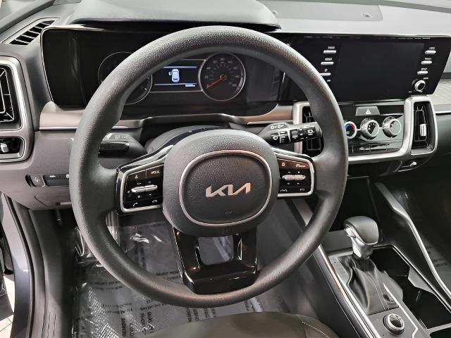 2022 Kia Sorento Vehicle Photo in Oshkosh, WI 54904