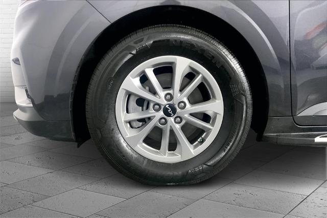 2024 Kia Carnival Vehicle Photo in Lees Summit, MO 64086