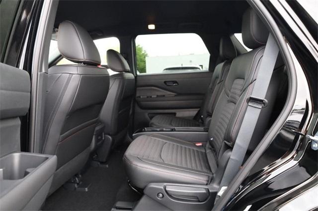 2025 Nissan Pathfinder Vehicle Photo in Hazelwood, MO 63042