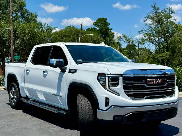 2023 GMC Sierra 1500 Vehicle Photo in DALLAS, TX 75209-3016