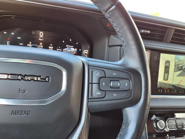 2023 GMC Yukon Vehicle Photo in Tampa, FL 33612