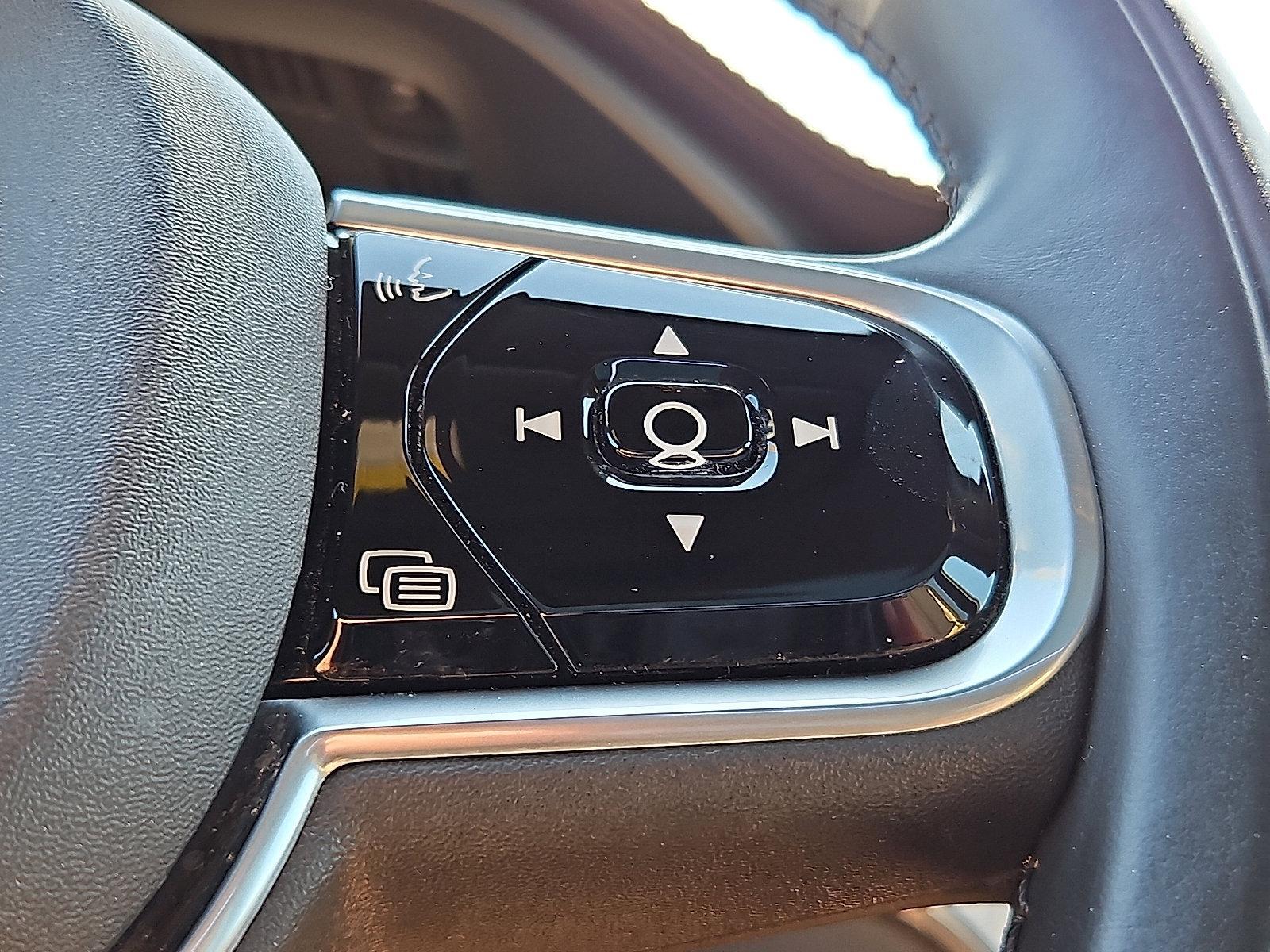 2018 Volvo XC60 Vehicle Photo in Trevose, PA 19053