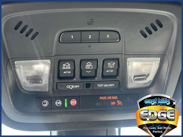 2023 Chevrolet Traverse Vehicle Photo in Roslyn, NY 11576