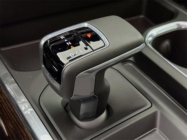 2025 GMC Sierra 1500 Vehicle Photo in PUYALLUP, WA 98371-4149
