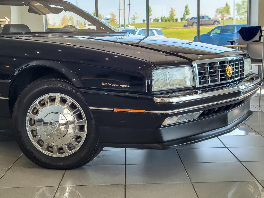 1993 Cadillac Allante' Vehicle Photo in AURORA, IL 60503-9326