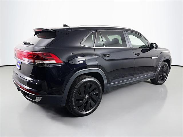 2024 Volkswagen Atlas Cross Sport Vehicle Photo in Puyallup, WA 98371