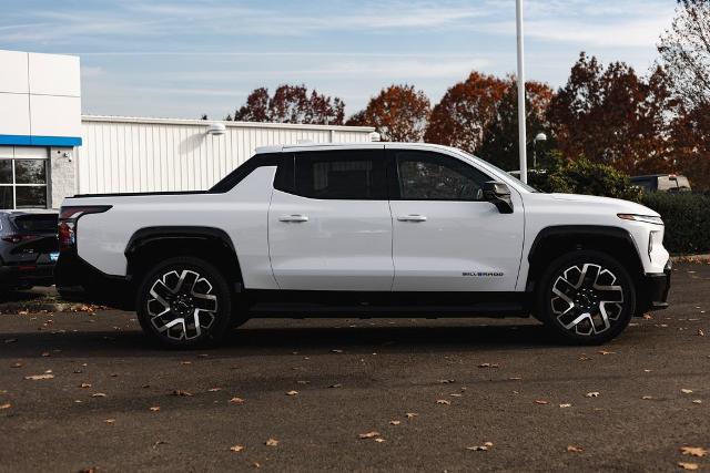 2024 Chevrolet Silverado EV Vehicle Photo in NEWBERG, OR 97132-1927