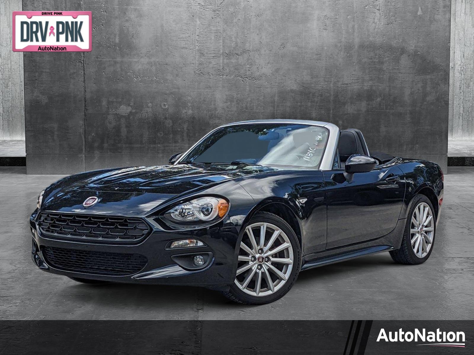 2017 FIAT 124 Spider Vehicle Photo in GREENACRES, FL 33463-3207