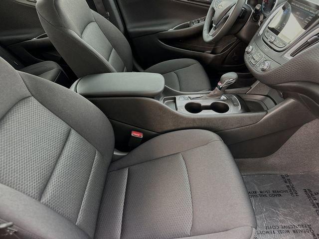 2025 Chevrolet Malibu Vehicle Photo in RIVERSIDE, CA 92504-4106