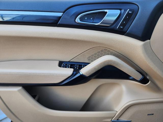 2018 Porsche Cayenne Vehicle Photo in HOUSTON, TX 77054-4802