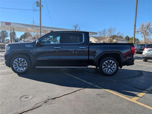 2022 GMC Sierra 1500 Vehicle Photo in AURORA, CO 80012-4011