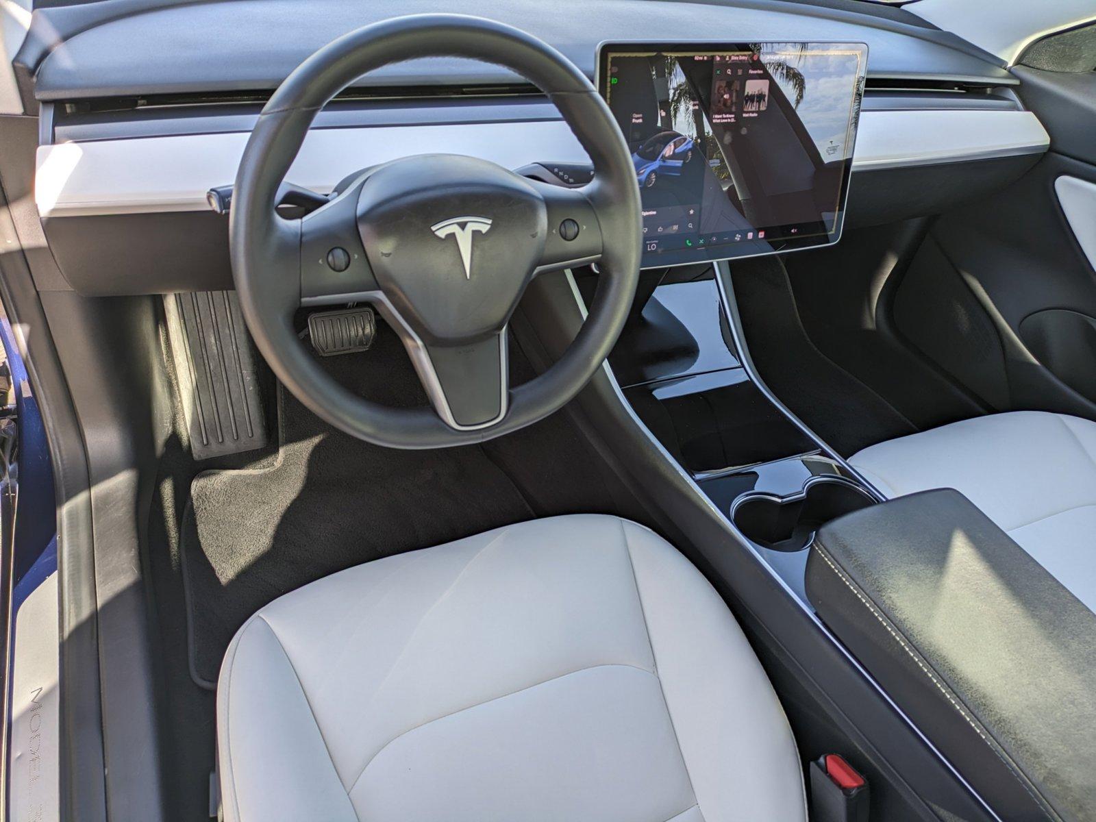 2018 Tesla Model 3 Vehicle Photo in WEST PALM BEACH, FL 33407-3296