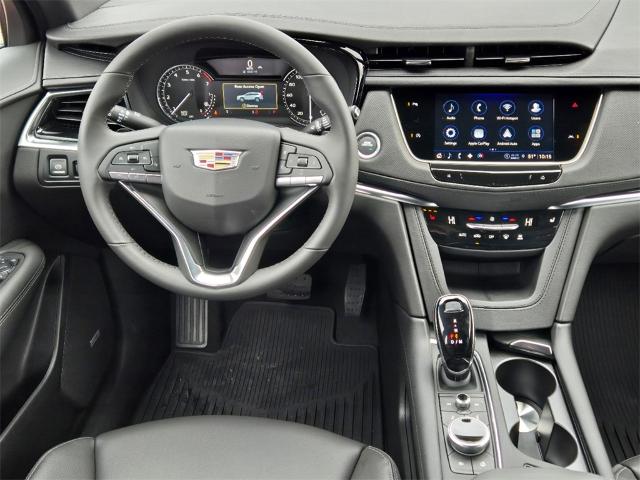 2025 Cadillac XT6 Vehicle Photo in Oklahoma City, OK 73114