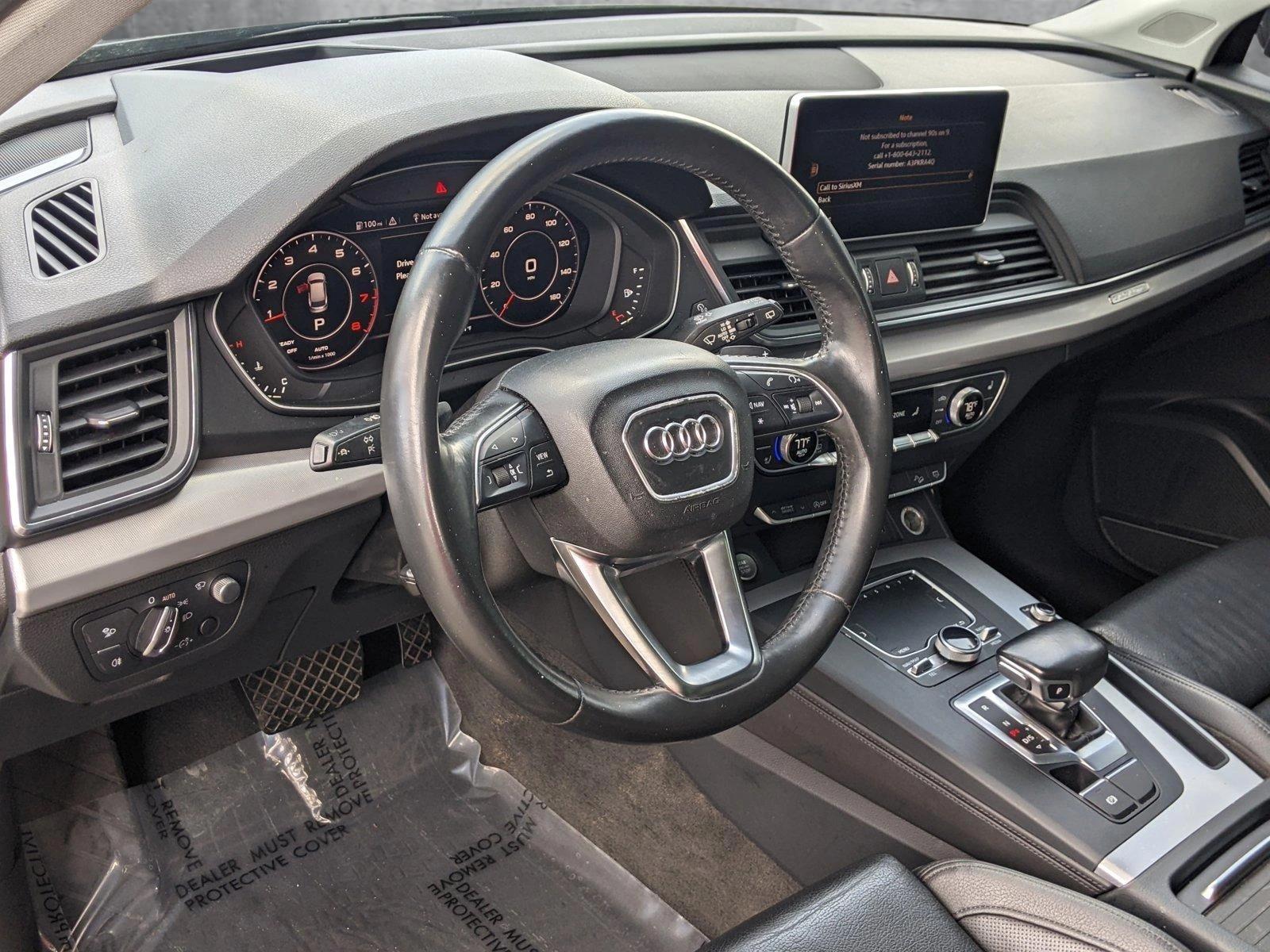 2019 Audi Q52QT Vehicle Photo in PEMBROKE PINES, FL 33024-6534