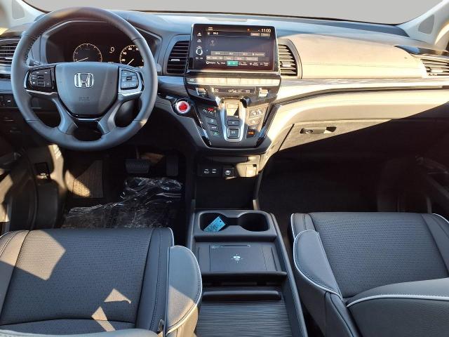 2025 Honda Odyssey Vehicle Photo in Oshkosh, WI 54904