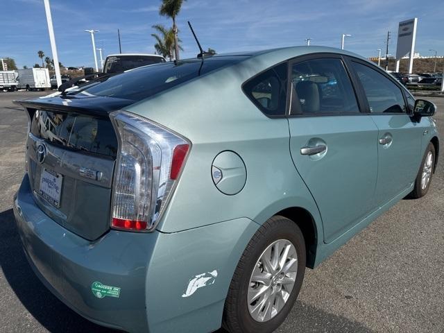 2015 Toyota Prius Plug-In Vehicle Photo in VENTURA, CA 93003-8585