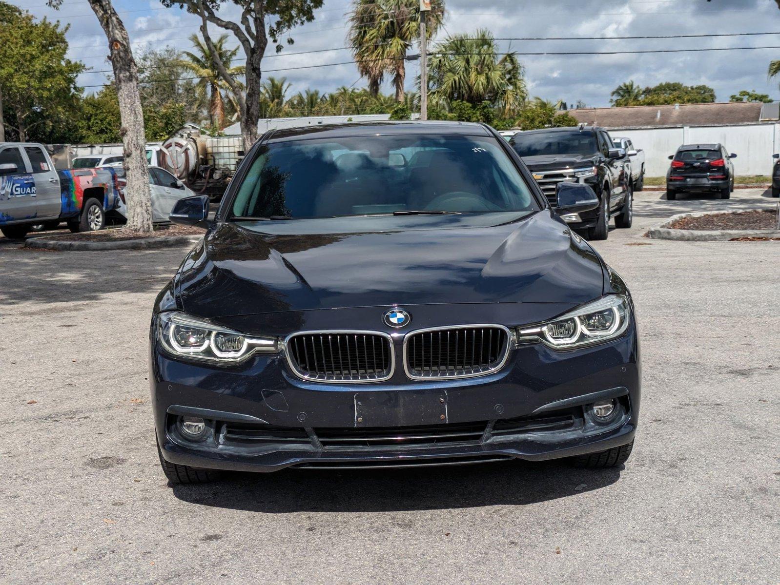 2017 BMW 3 Series Vehicle Photo in GREENACRES, FL 33463-3207