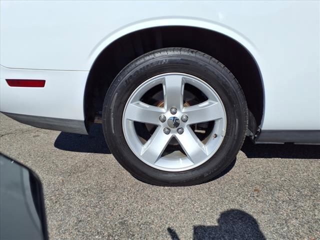 2014 Dodge Challenger Vehicle Photo in HENDERSON, NC 27536-2966