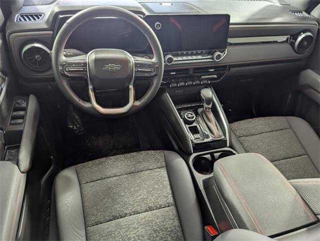 2024 Chevrolet Colorado Vehicle Photo in ENGLEWOOD, CO 80113-6708