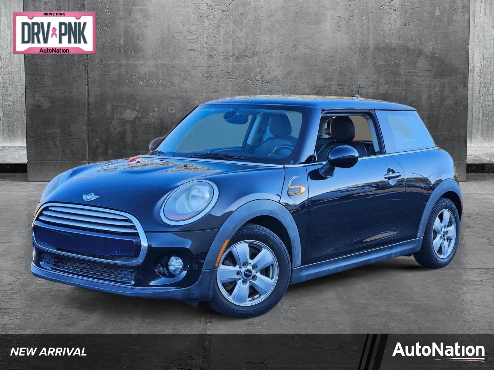 2015 MINI Cooper Hardtop 2 Door Vehicle Photo in Clearwater, FL 33764