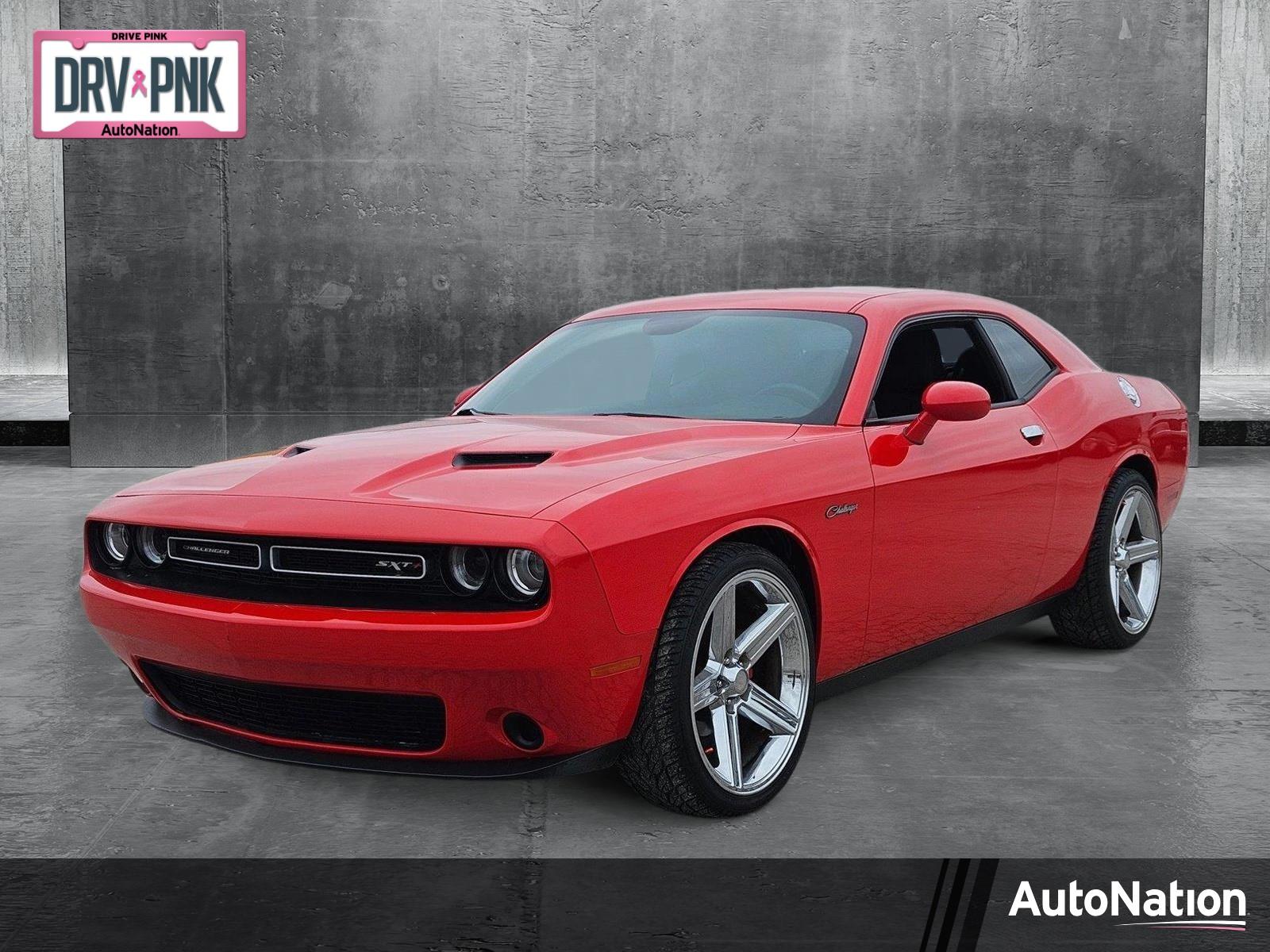 2017 Dodge Challenger Vehicle Photo in NORTH RICHLAND HILLS, TX 76180-7199