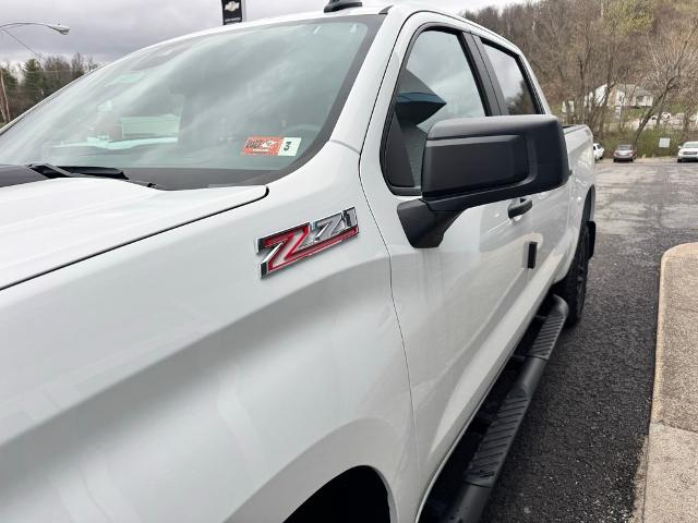 2025 Chevrolet Silverado 1500 Vehicle Photo in FAIRMONT, WV 26554-2318