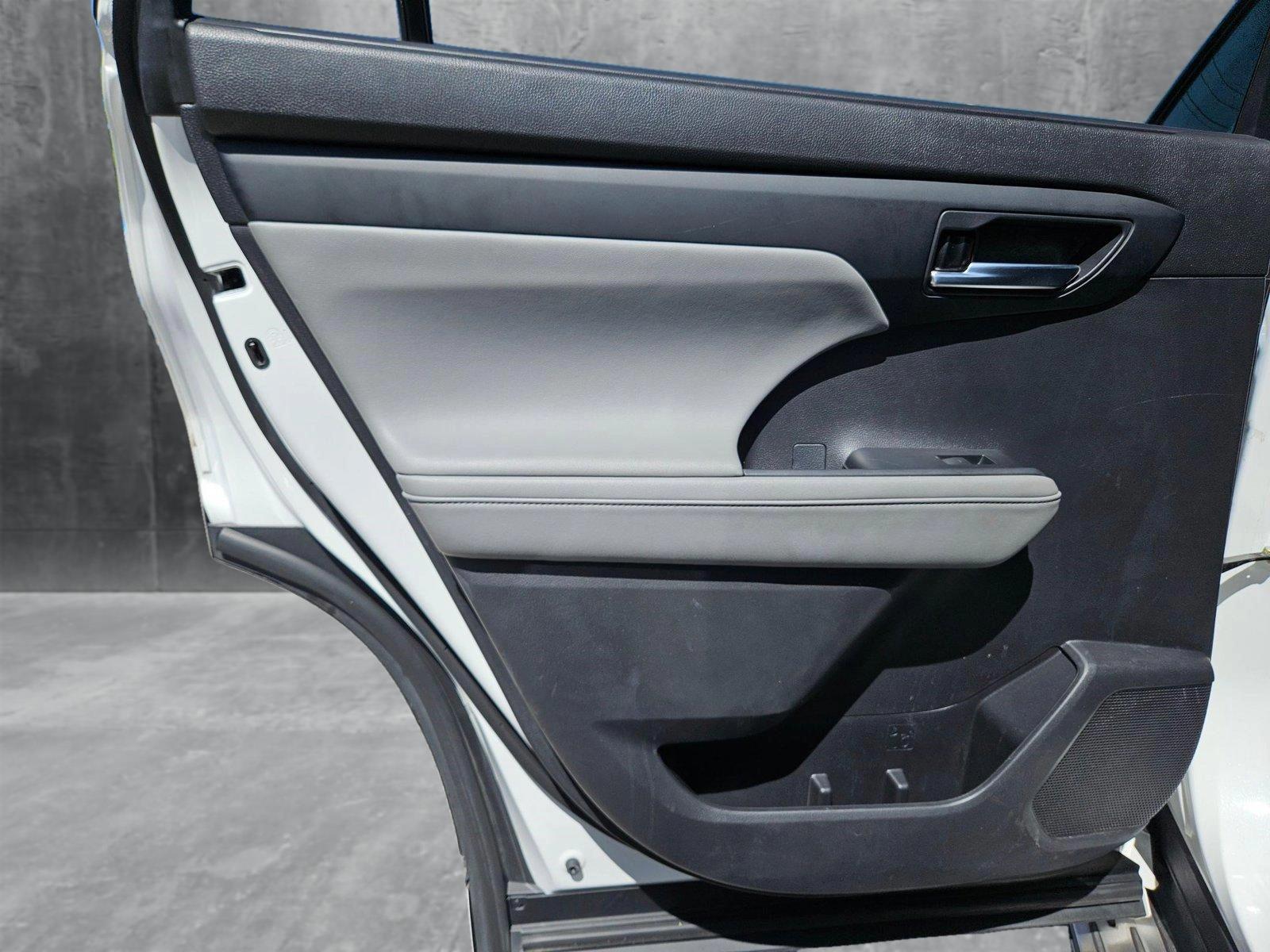 2022 Toyota Highlander Vehicle Photo in AUSTIN, TX 78759-4154