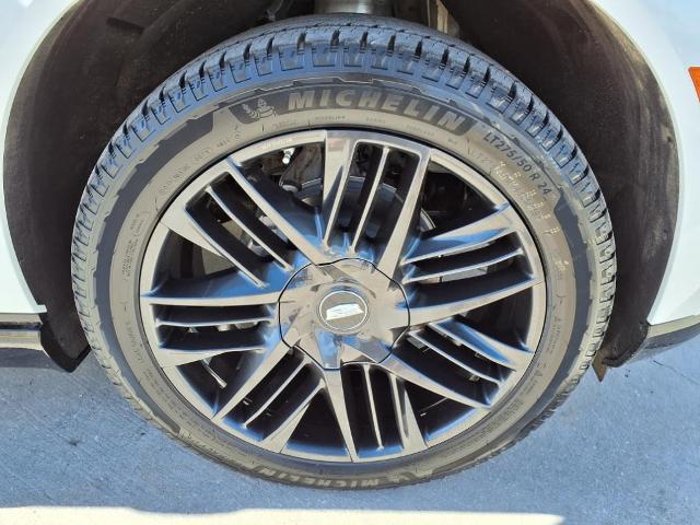 2025 Cadillac Escalade IQ Vehicle Photo in Tampa, FL 33612