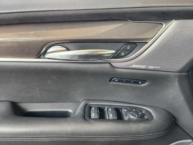 2024 Cadillac XT6 Vehicle Photo in HOUSTON, TX 77079