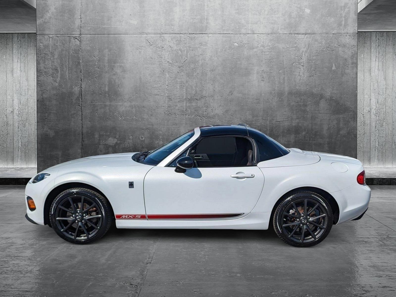 2013 Mazda MX-5 Miata Vehicle Photo in Bradenton, FL 34207