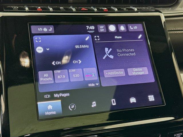 2023 Jeep Grand Cherokee L Vehicle Photo in Doylsetown, PA 18901