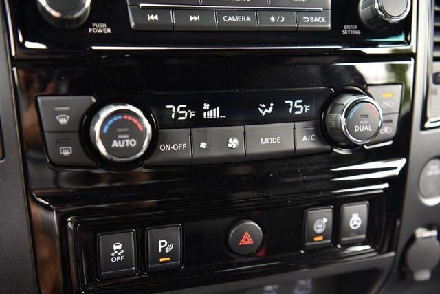 2024 Nissan Titan Vehicle Photo in Ballwin, MO 63011