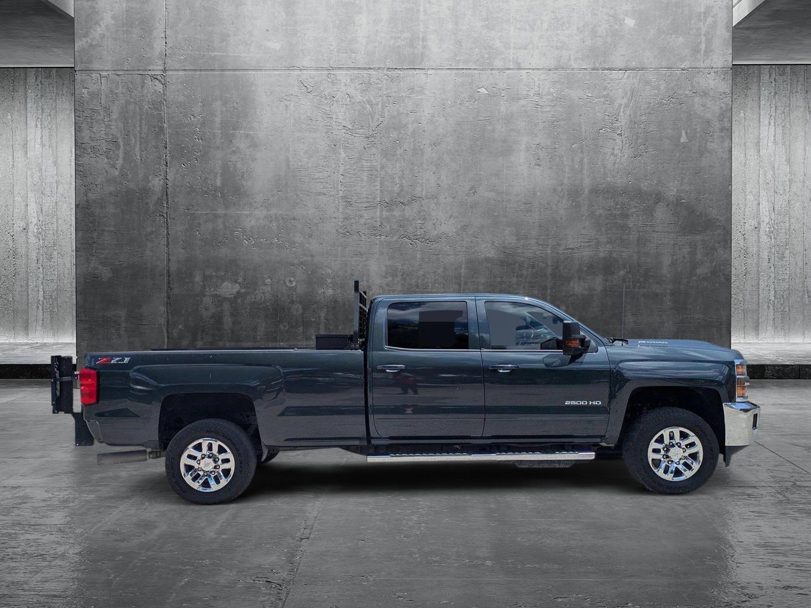 2018 Chevrolet Silverado 2500 HD Vehicle Photo in GREENACRES, FL 33463-3207