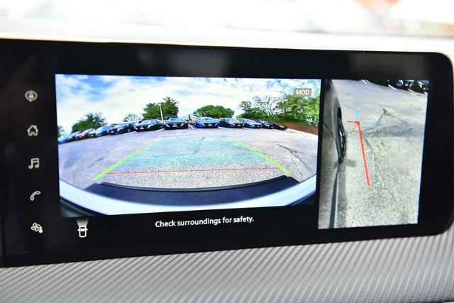 2025 Nissan Kicks Vehicle Photo in Ballwin, MO 63011