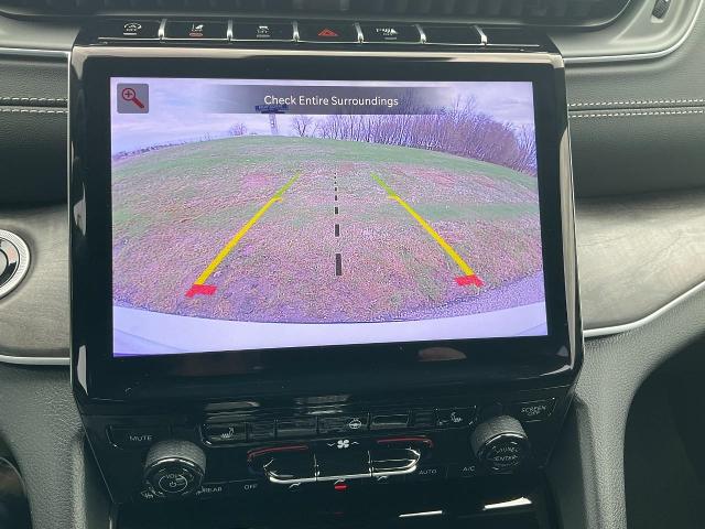 2025 Jeep Grand Cherokee L Vehicle Photo in Kaukauna, WI 54130