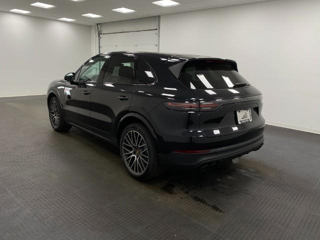 2021 Porsche Cayenne Vehicle Photo in Appleton, WI 54913