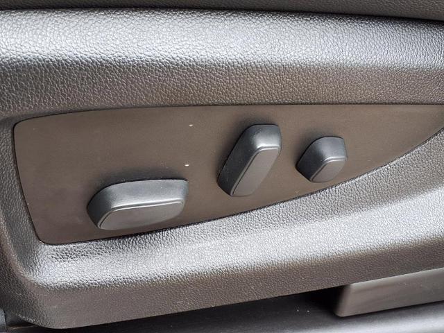 2018 Chevrolet Tahoe Vehicle Photo in HENDERSON, NC 27536-2966